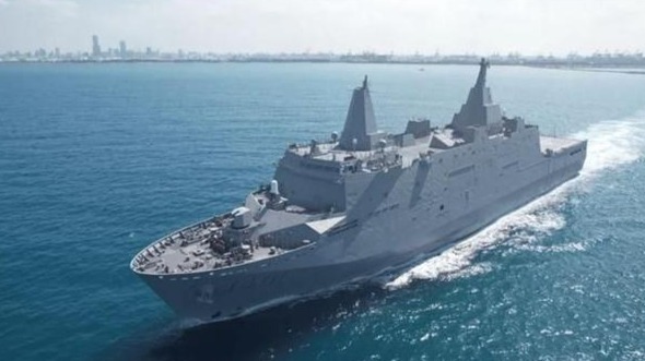 台登陆舰接受美舰加油，秘增海底电缆连结美国，美台勾连迈出危险一步