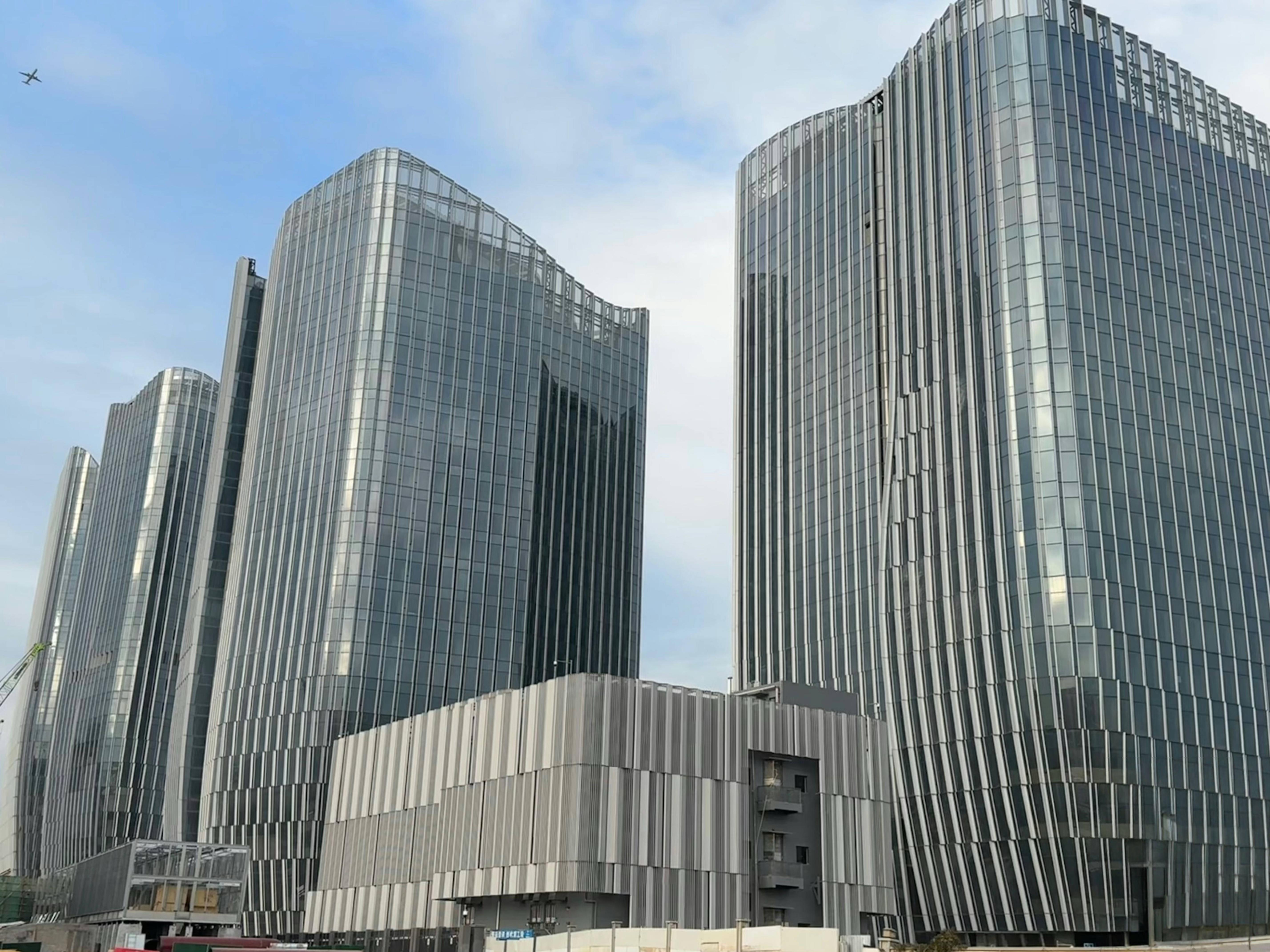 腾讯“企鹅岛”上110千伏睿创变电站 胡美施摄