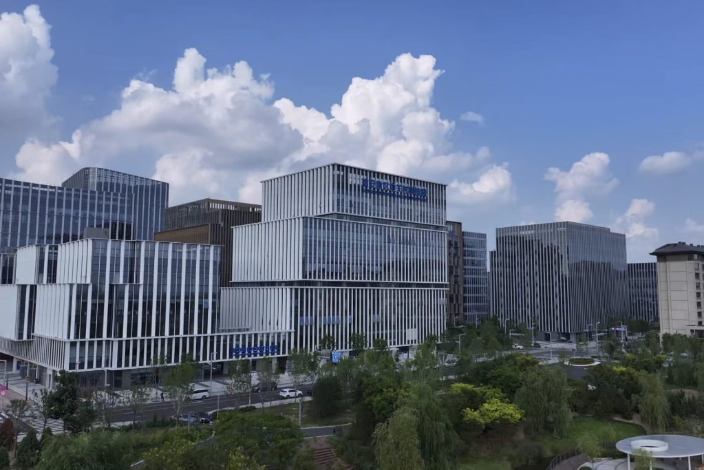 3月28日，雄安中关村。新华社记者 龚璟璐 摄