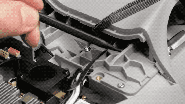 他们把宇树的网红机器狗“剥皮拆骨”,发现了它倒立行走的秘密