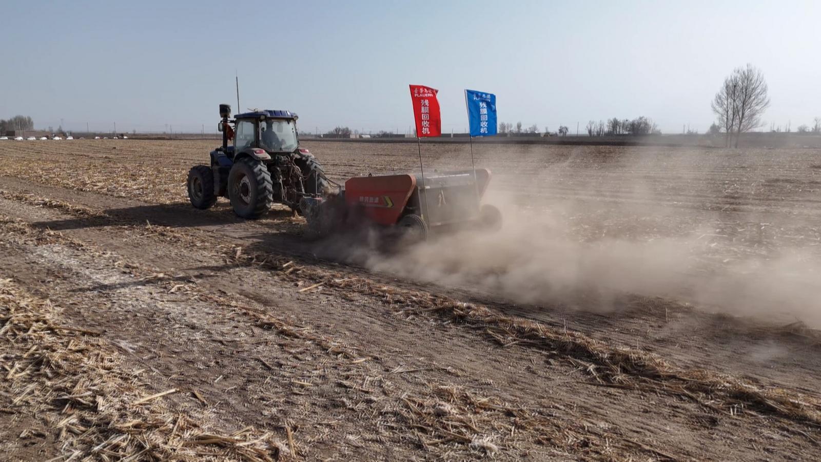 塑料姑娘“再嫁”记：看永昌人如何给它们找“婆家”