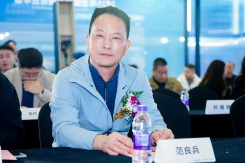 武汉市环境卫生协会会长范良兵