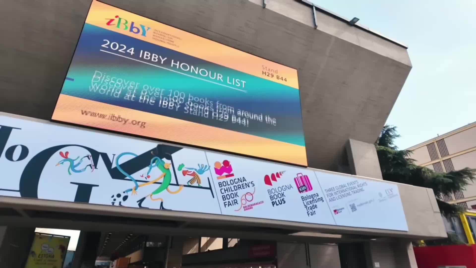 Vlog：中国童书“出海记”探访博洛尼亚书展