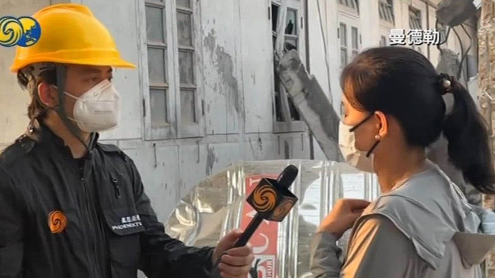 缅甸华人自发为中国救援队带食物，当翻译