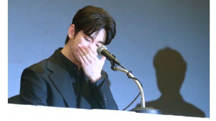 金秀贤再次表示：没有在金赛纶未成年时期与其交往封面图