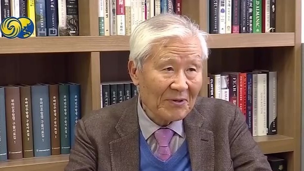 韩评论员：尹锡悦政治无能，实施戒严或是为救夫人