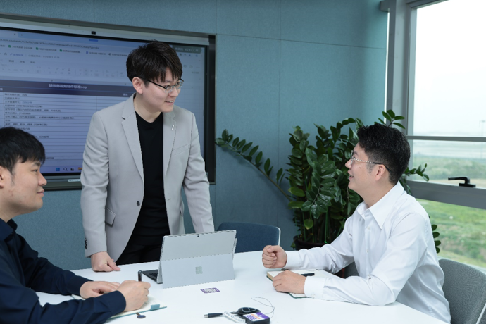 电商崛起推动物流行业变革，跨越速运以实力引领新趋势