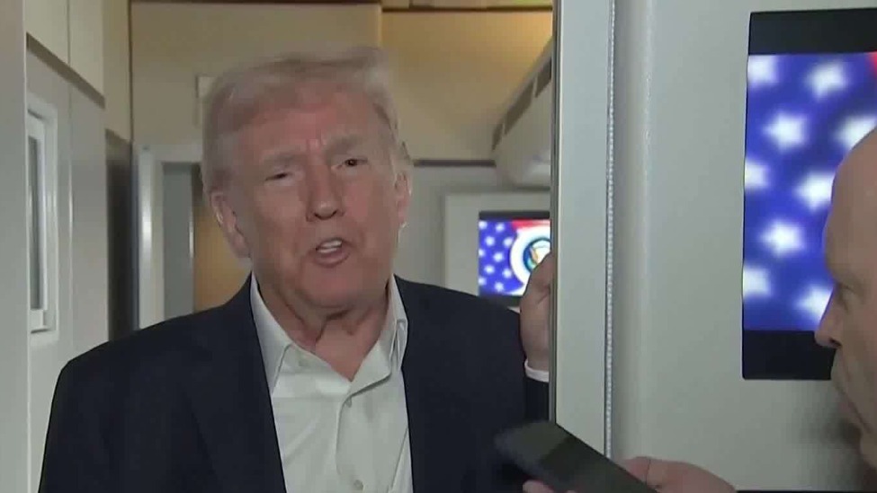 特朗普承认美债出现波折，但宣称问题已解决