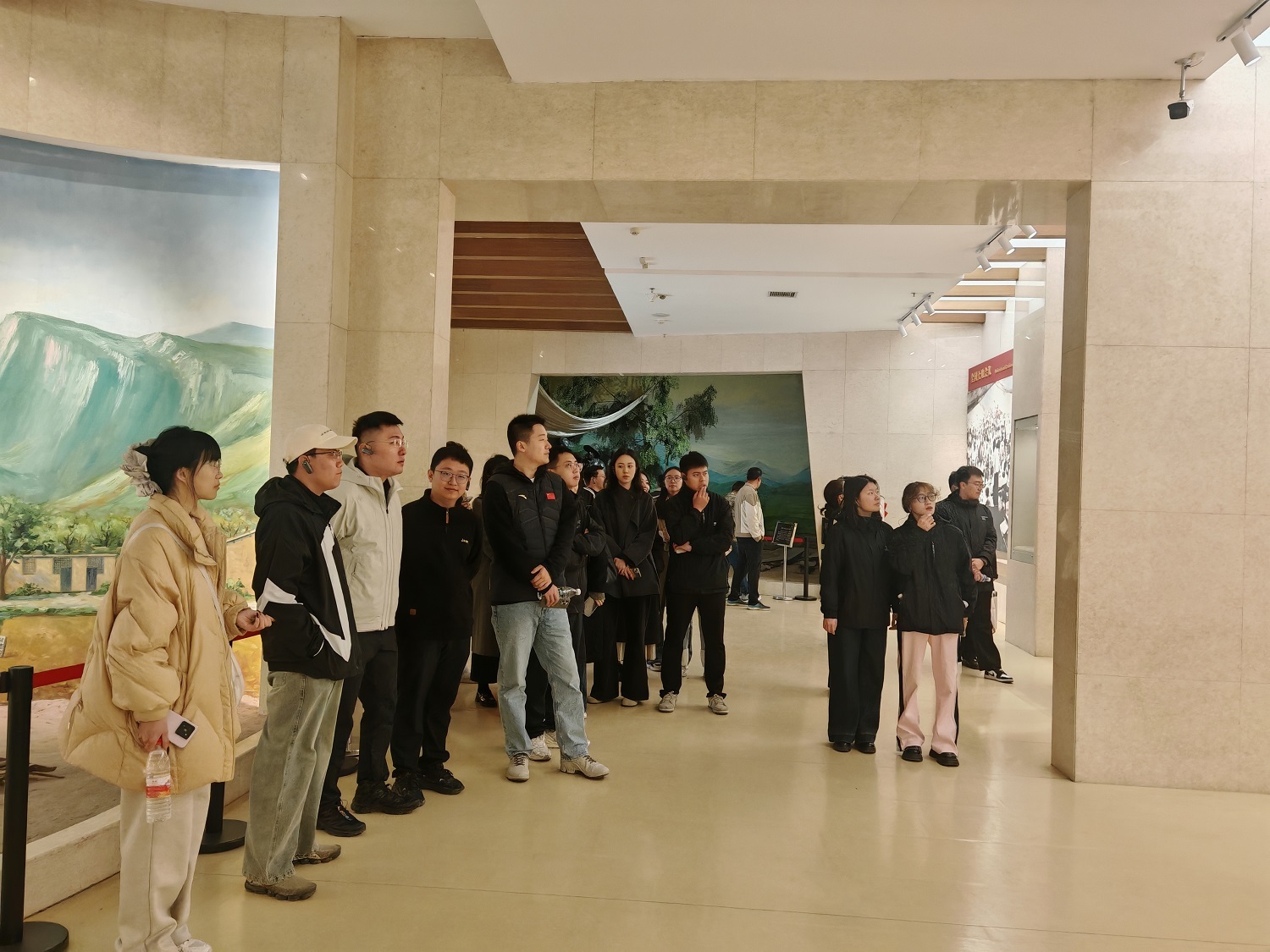 汲取红色力量 践行使命担当 元氏县组织开展到村任职选调生国情调研活动