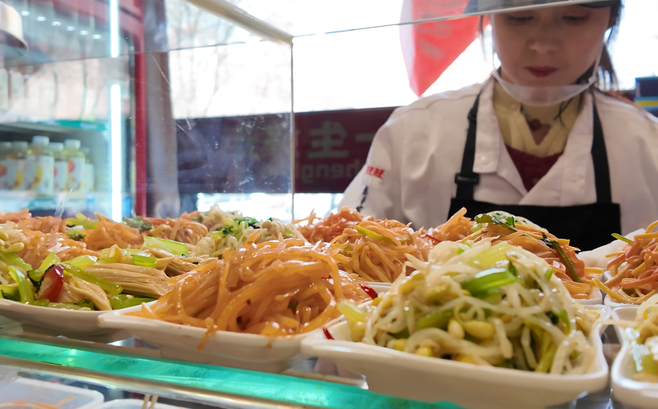 店内小菜种类丰富