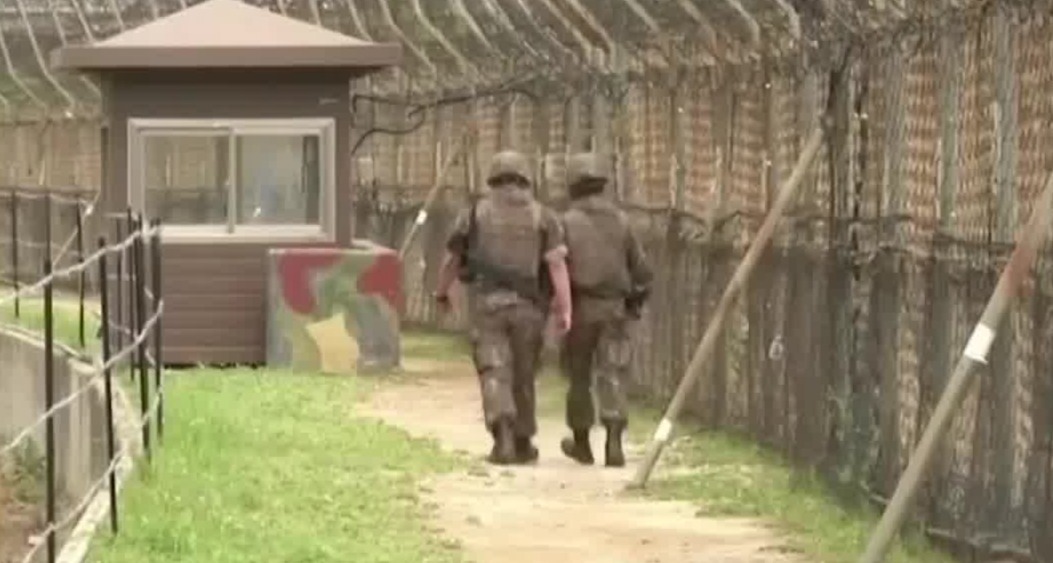 韩方：十余名朝鲜士兵短暂越境，韩军鸣枪示警