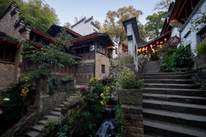 婺源篁岭营造记---新生 | 从衰败的百年村落到“最美乡村”