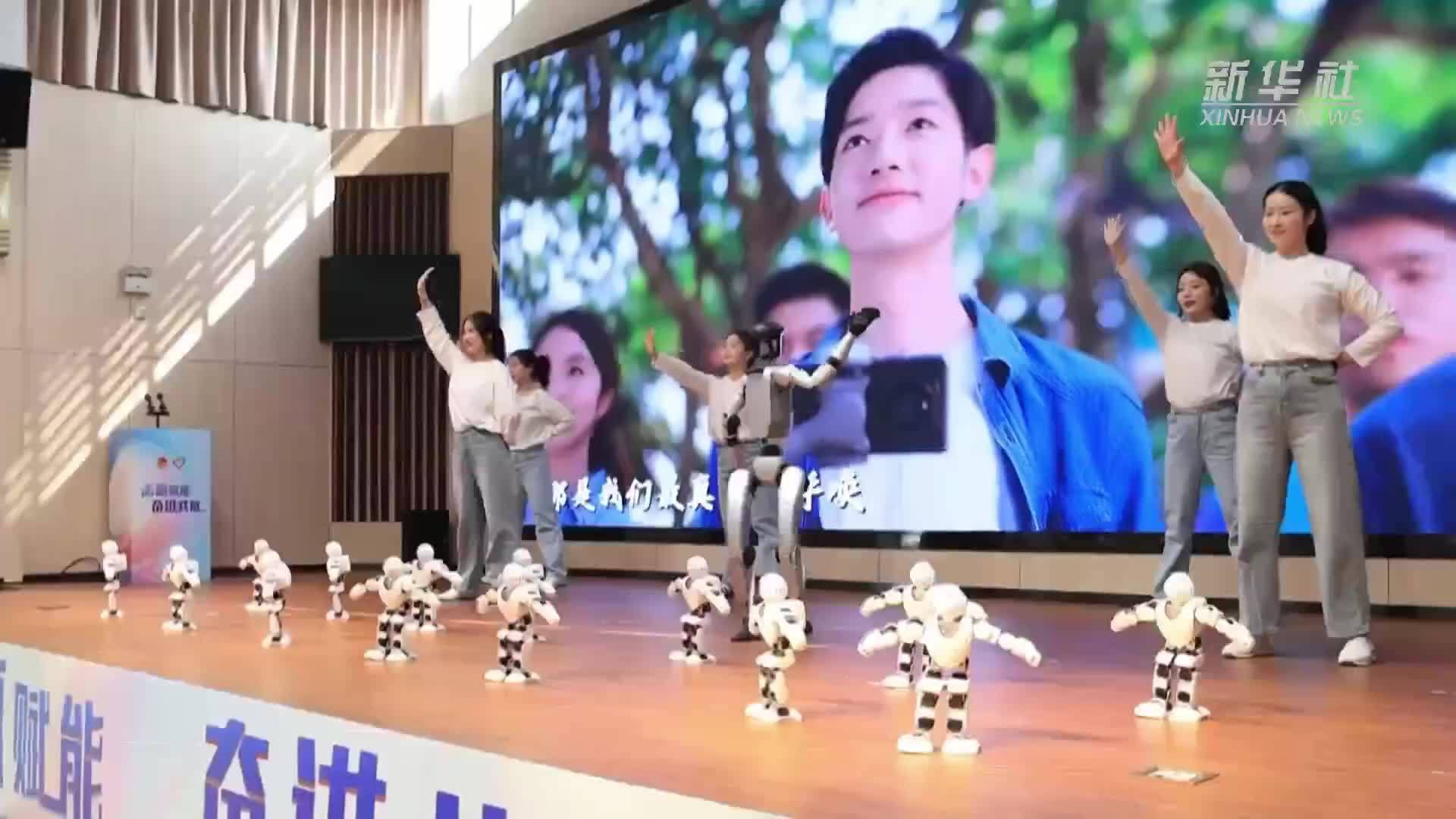 一“人”难求  人形机器人成租赁市场新宠