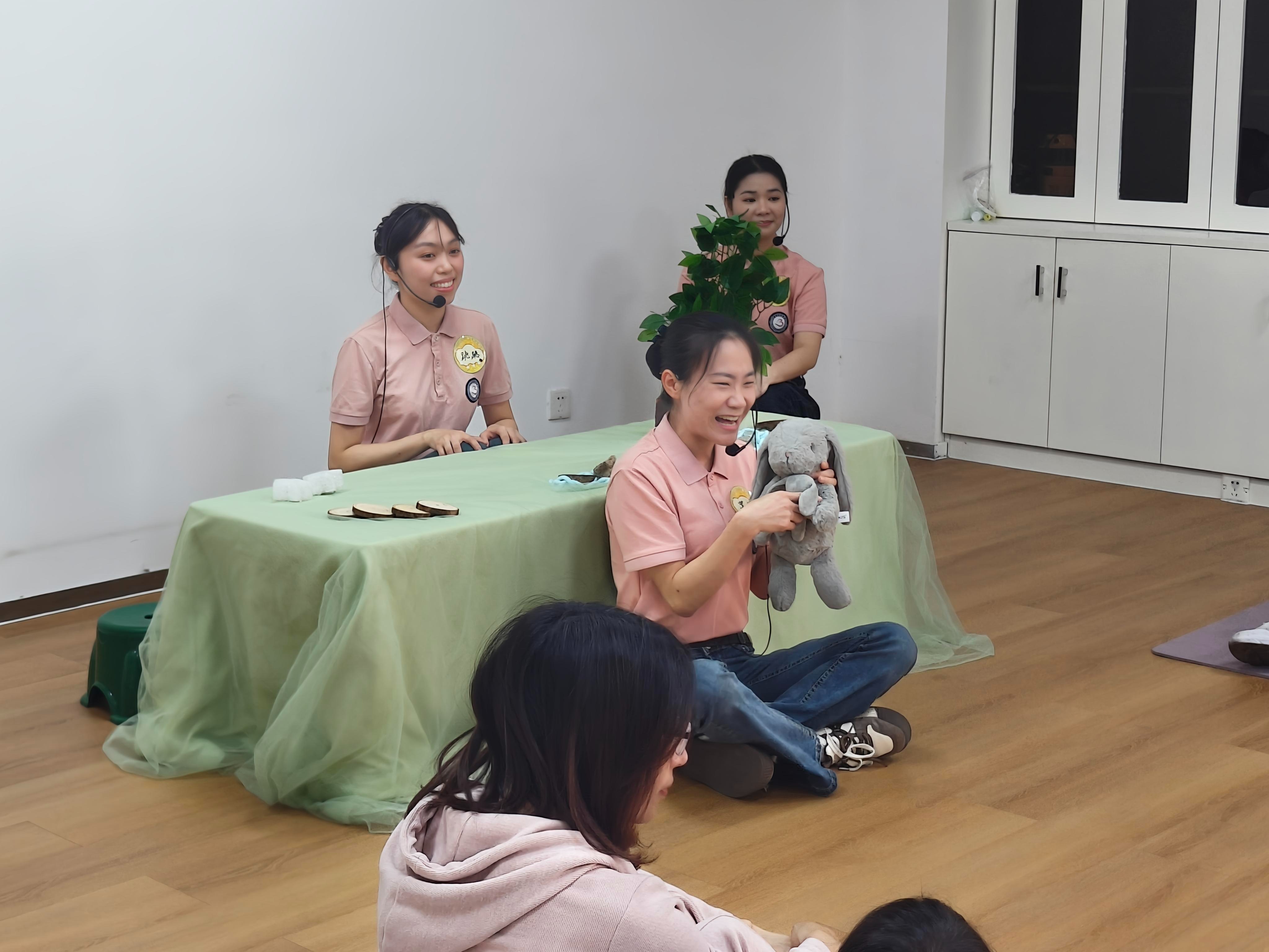 以爱为名 共度欢乐时光——西乡径贝社区携手妇幼保健院举办亲子活动