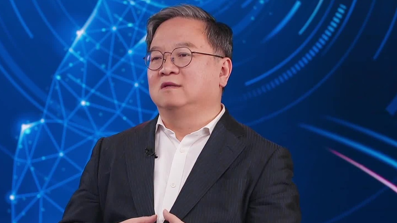 人工智能有很多方向，香港应该着力在哪些方面？已经有的优势在哪里？