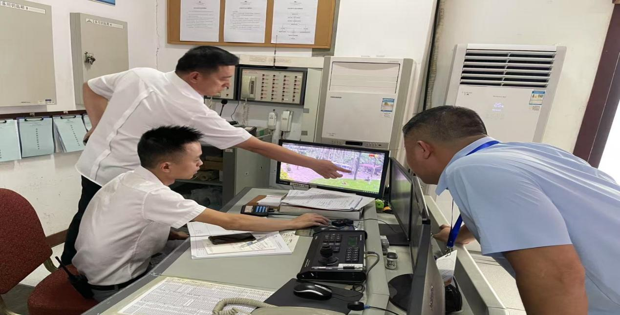 三亚市为旅文企业泳池安全“硬核护航” 筑牢游客“生命防线”