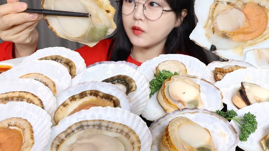 太满足啦，超大的大扇贝，生吃清蒸都好吃，你更爱吃哪个？