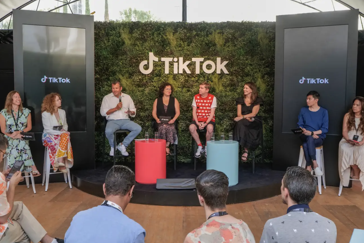 TikTok美国高管在2023年的戛纳国际创意节上