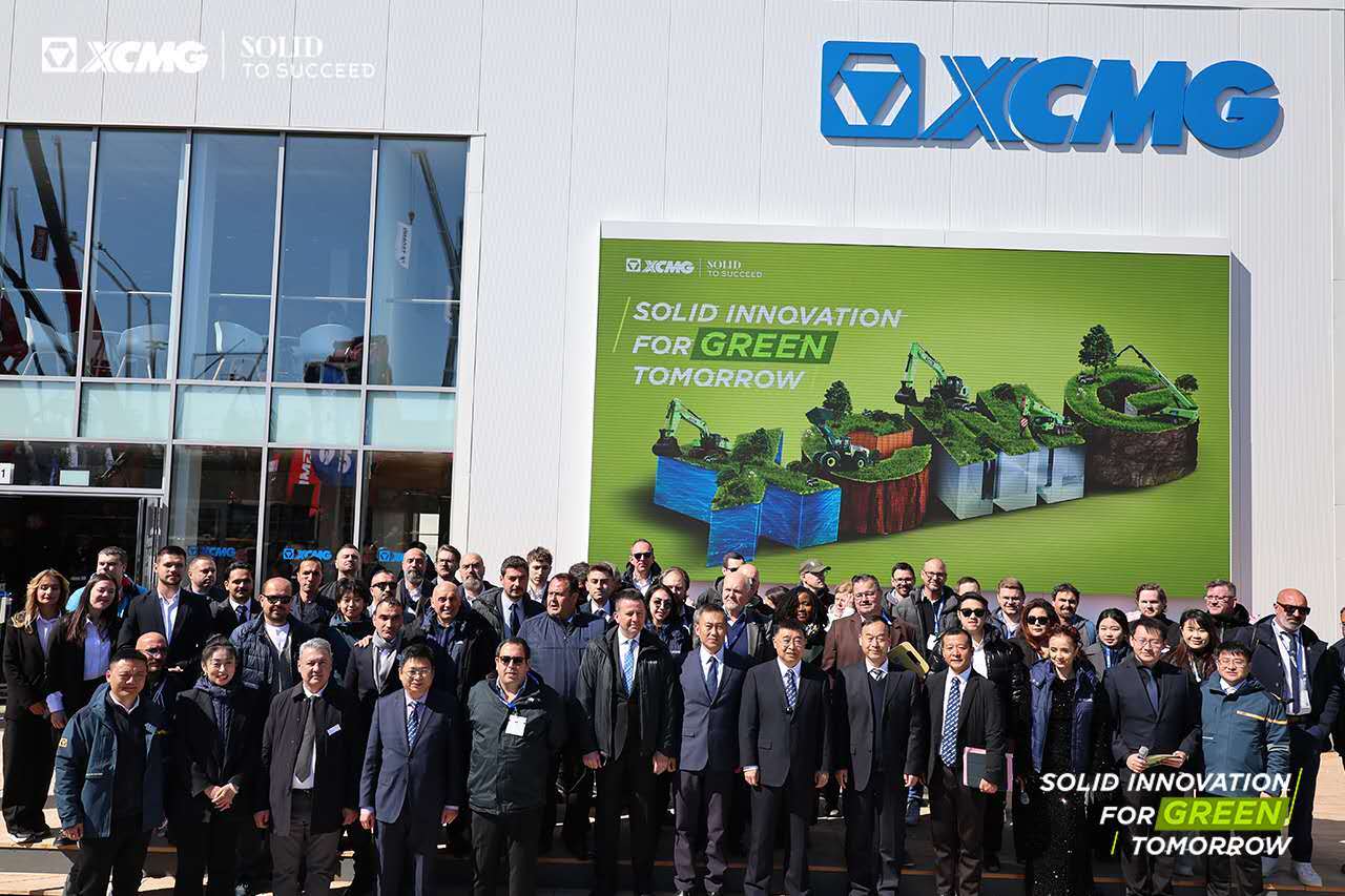 徐工集团携“中国方案”闪耀德国宝马展Bauma 2025