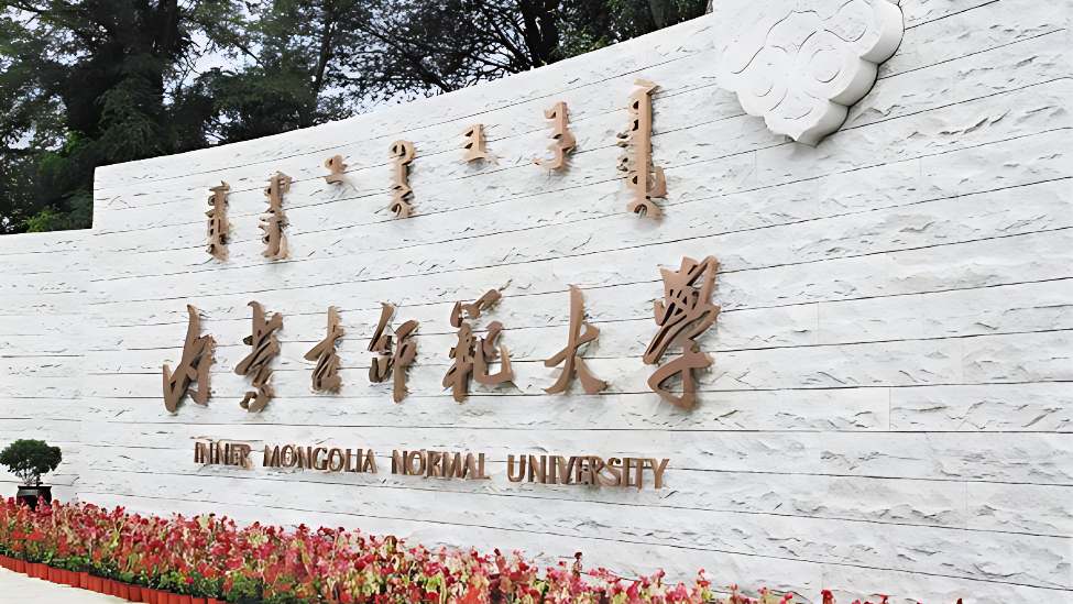 大学期末美术作品被转卖，卖家系学校工作人员，当事人发声