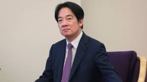 面对美国的“对等关税”，赖清德宣布跪了