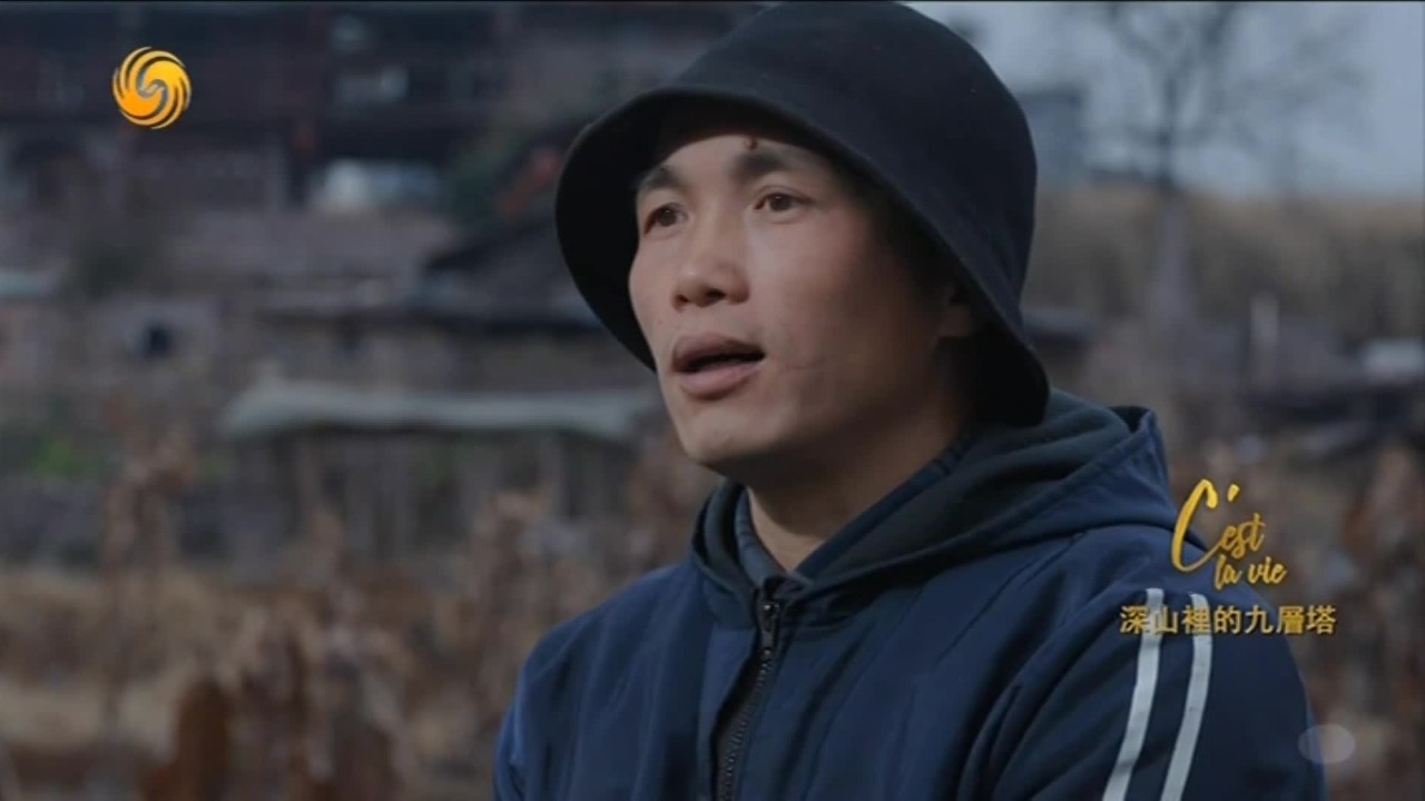 没拿到大学毕业证，还欠了助学贷款，男子幻想成功，最终还是父母扛下一切