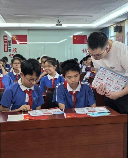 萍乡芦溪县开展2025年国家安全教育进校园普法宣讲活动