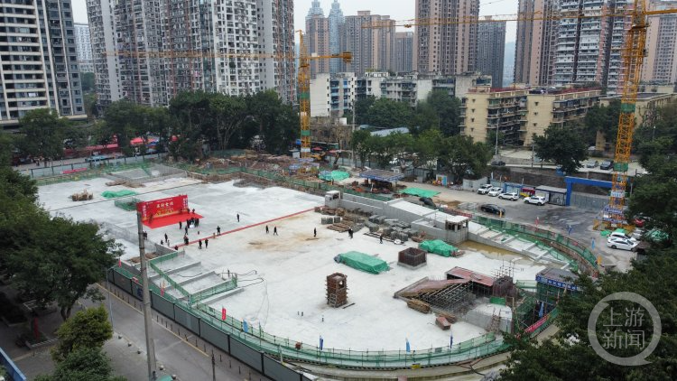 （土湾模范村公共停车场）