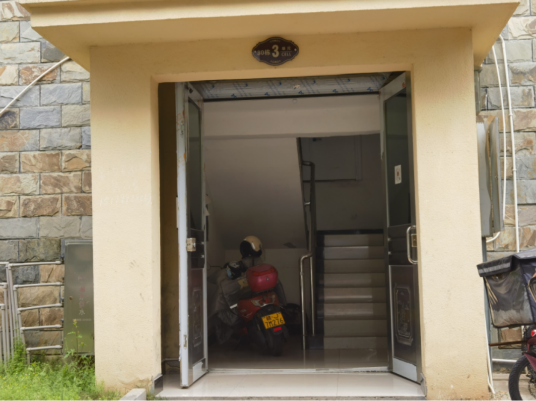 “飞线充电”、堵塞疏散通道 萍乡多个小区被曝光