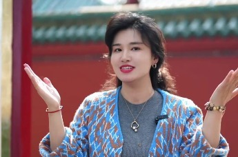 【#大美江湖天下岳阳 】家人们，创意变现，灵感换钱的机会来啦！抖音、小红书双赛道任选，16.2W奖金池等你来战！青春“岳”动旅发大赛火热进行中!