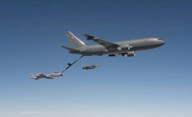 (美军KC-46加油机)