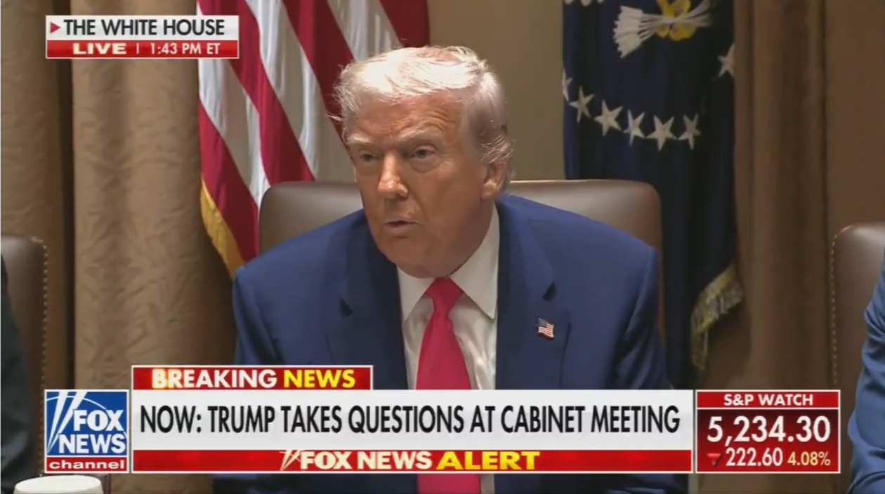 特朗普威胁：若有关国家在90天关税暂停期无法与美达成协议，美将恢复加征关税_凤凰网