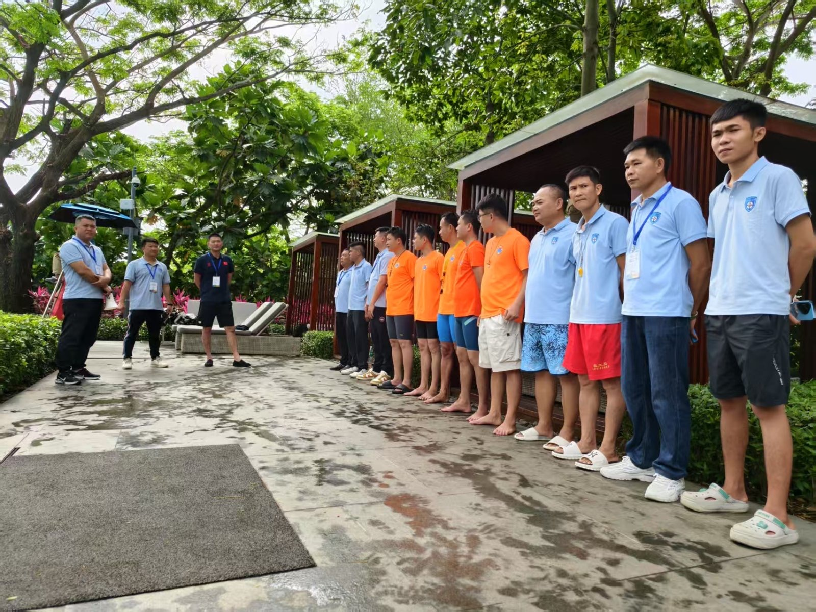 三亚市为旅文企业泳池安全“硬核护航” 筑牢游客“生命防线”