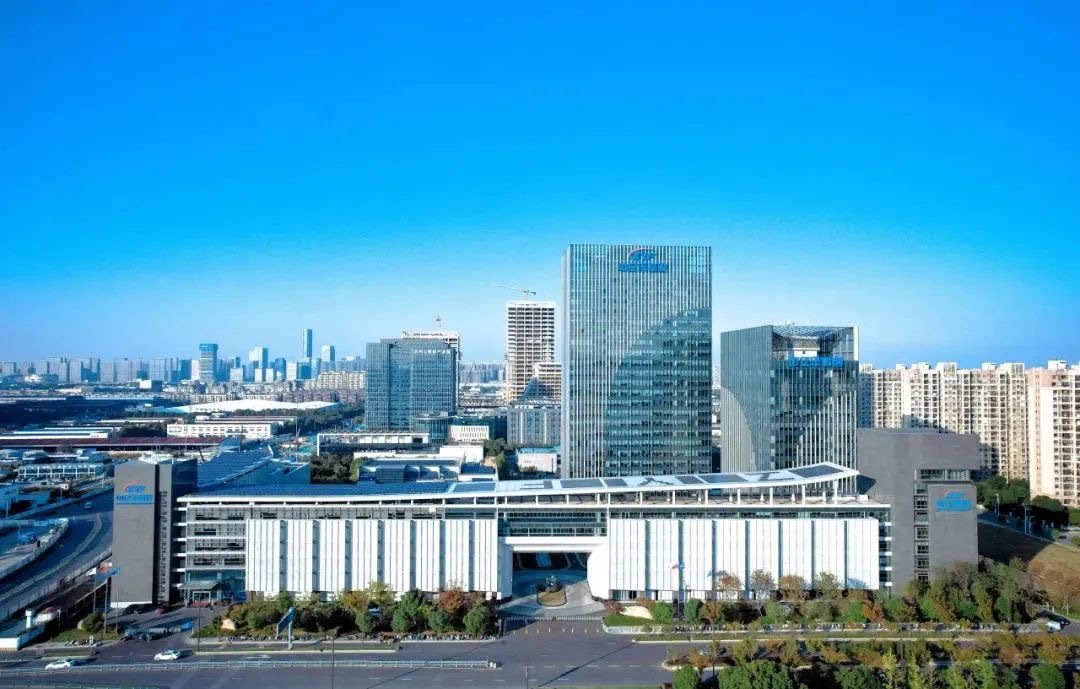 图片来源：“中亿丰控股集团”微信公众号