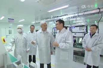 尹弘在南昌调研时强调 积极布局拓展产业新赛道 全力打造新的经济增长点