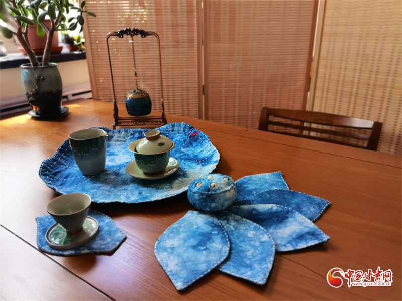 染就“布”一样的非遗绝色　她用古法技艺圈粉年轻人