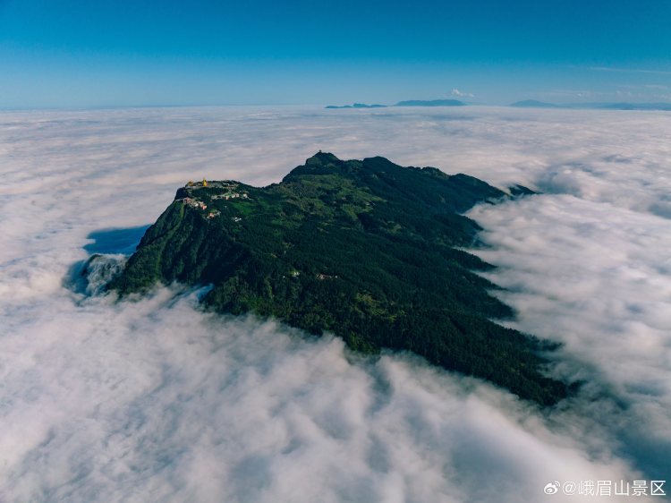 峨眉山云海 图/峨眉山旅游风景区官方微博