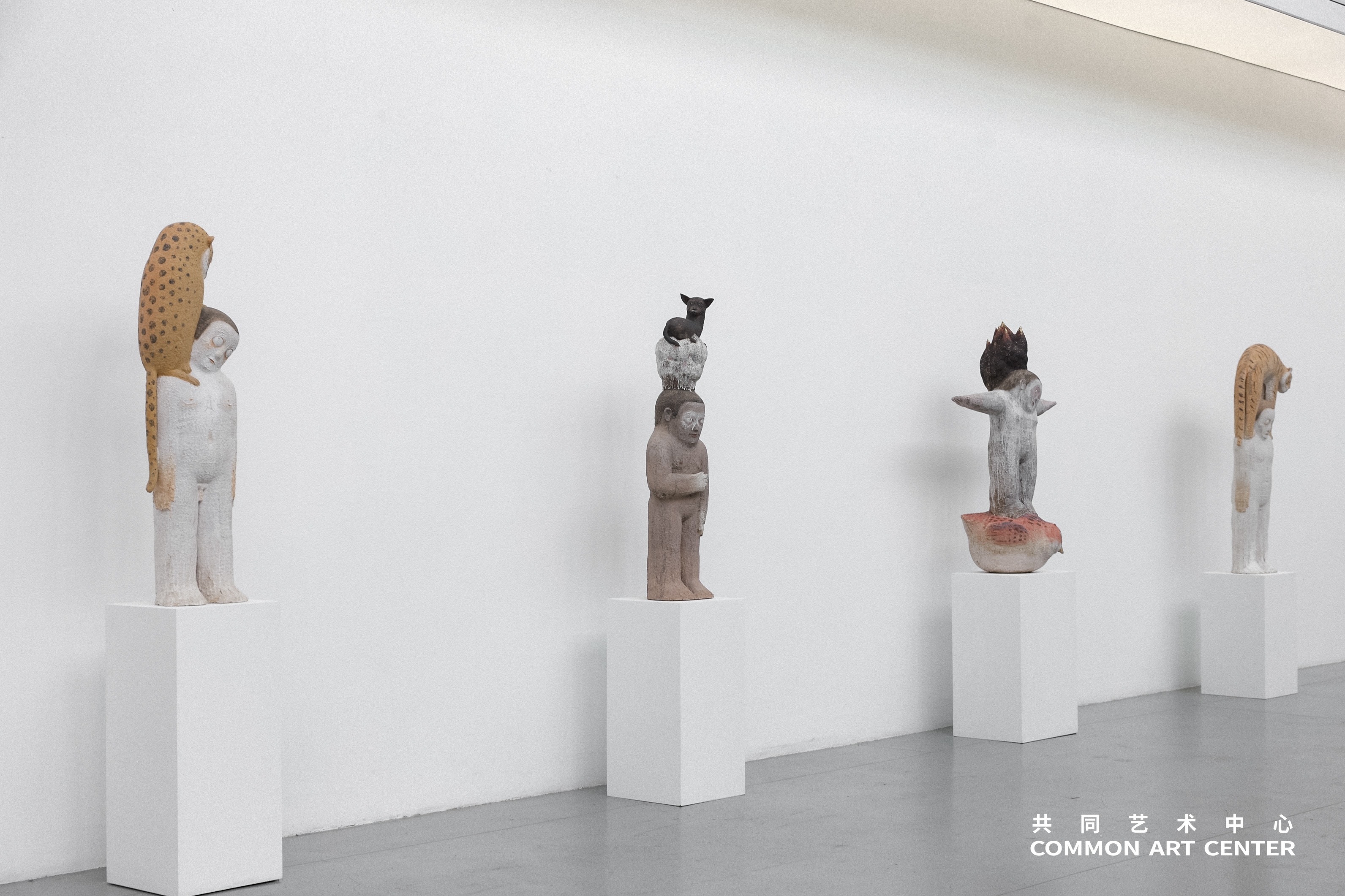 从岭南走出的“手艺人”赵淋：雕塑展“逆进化论”在北京开幕