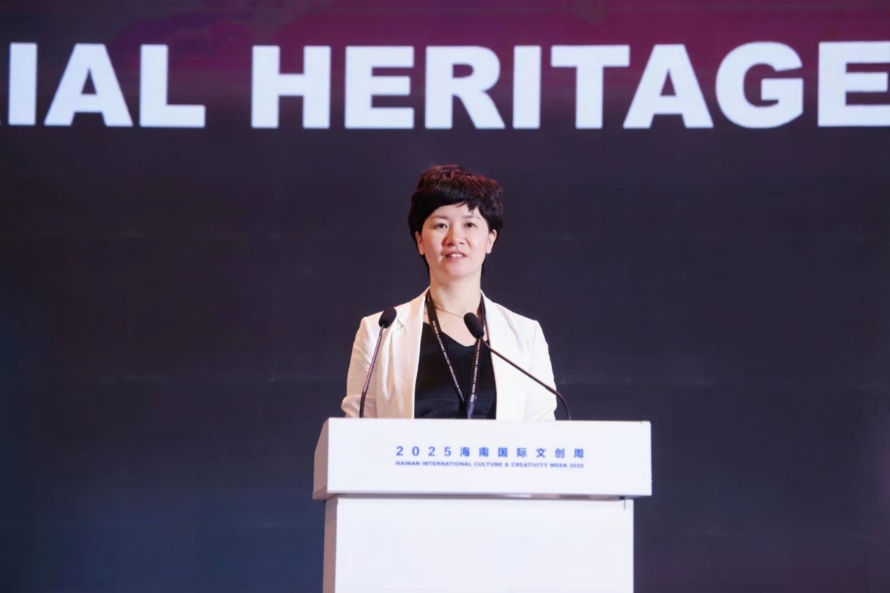 图注:株洲市文化旅游广电体育局党组书记、局长杨喜兰