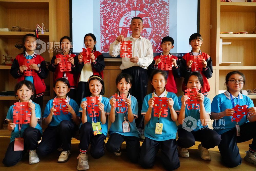 董宇辉给江西点赞:“期待有机会去江西!”