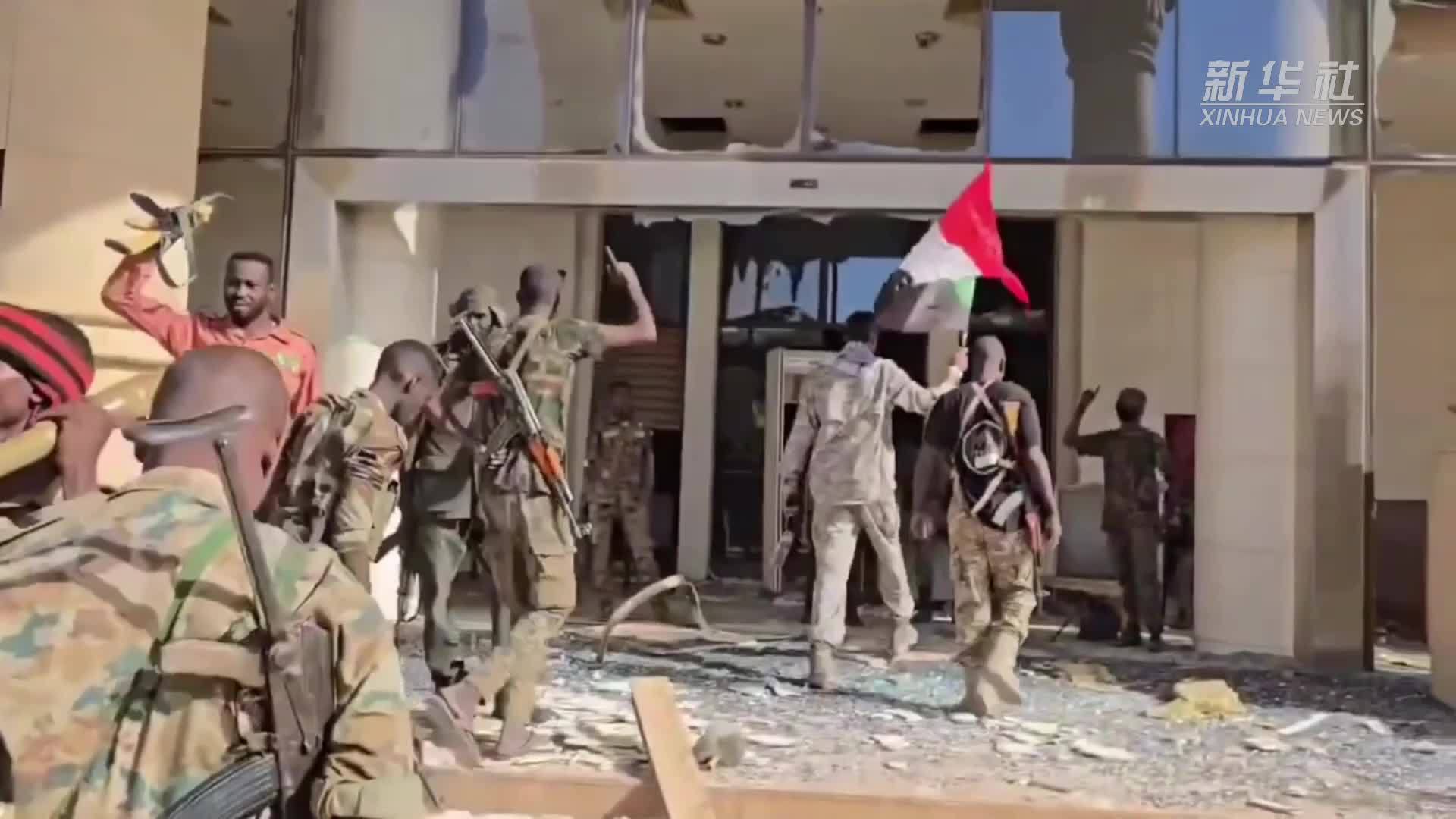 记者观察｜苏丹冲突持续两年 人道主义危机“规模惊人”