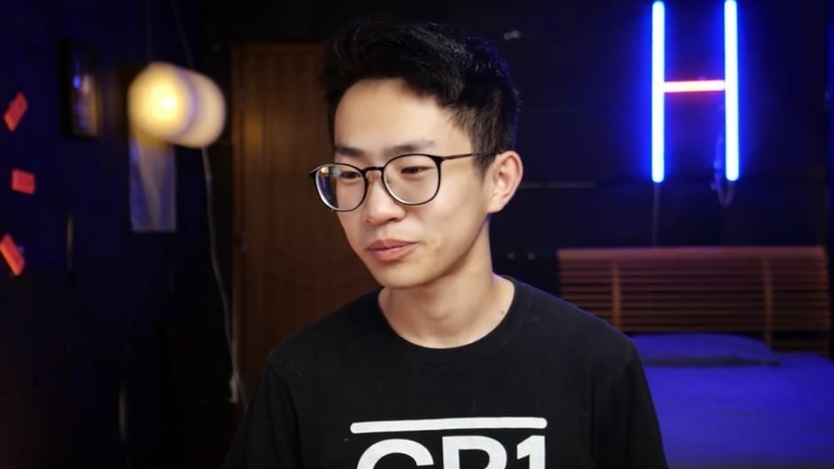 大V“何同学”别忘了,我们要共同拒绝的是不够人性化的算法_凤凰网