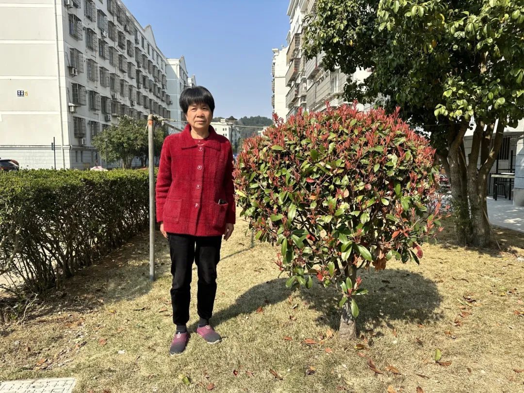花佩芬.jpg