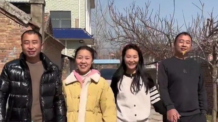 亲兄弟娶了亲姐妹，姐姐：都是闪婚，谈了20多天就结婚了