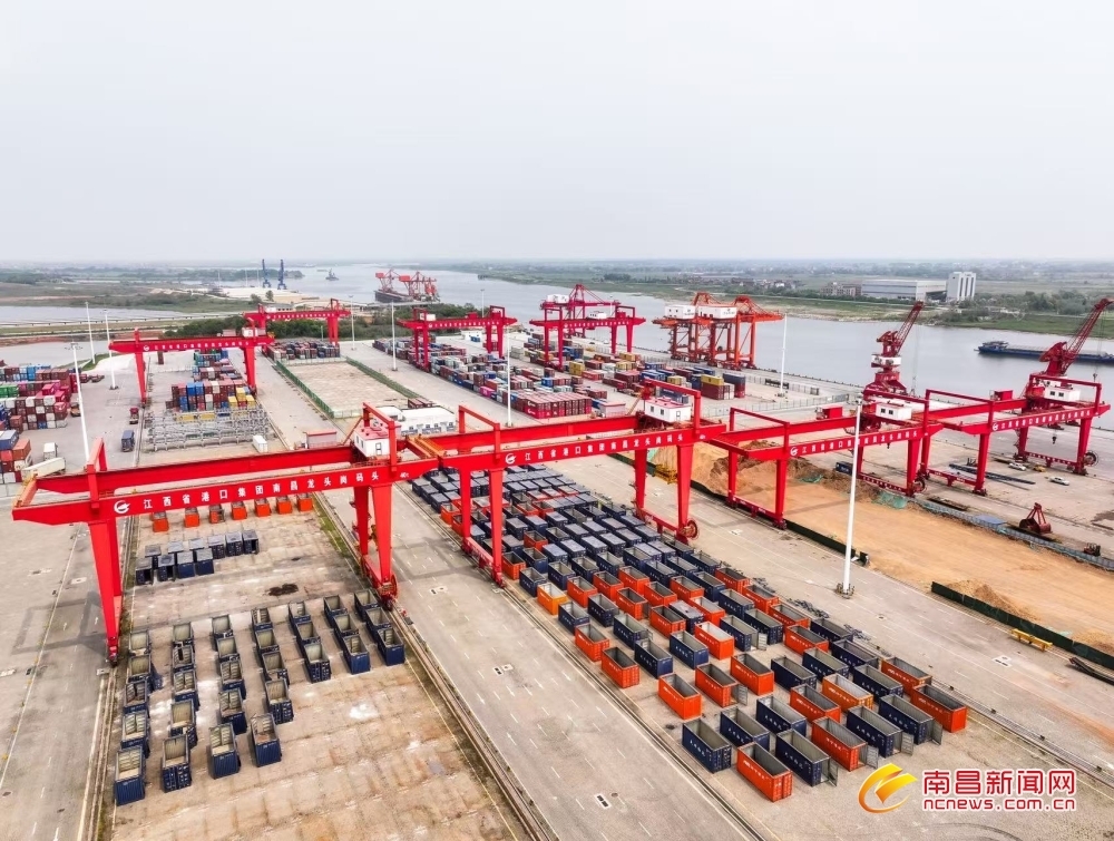 南昌龙头岗码头一季度集装箱吞吐量稳中有升（图）