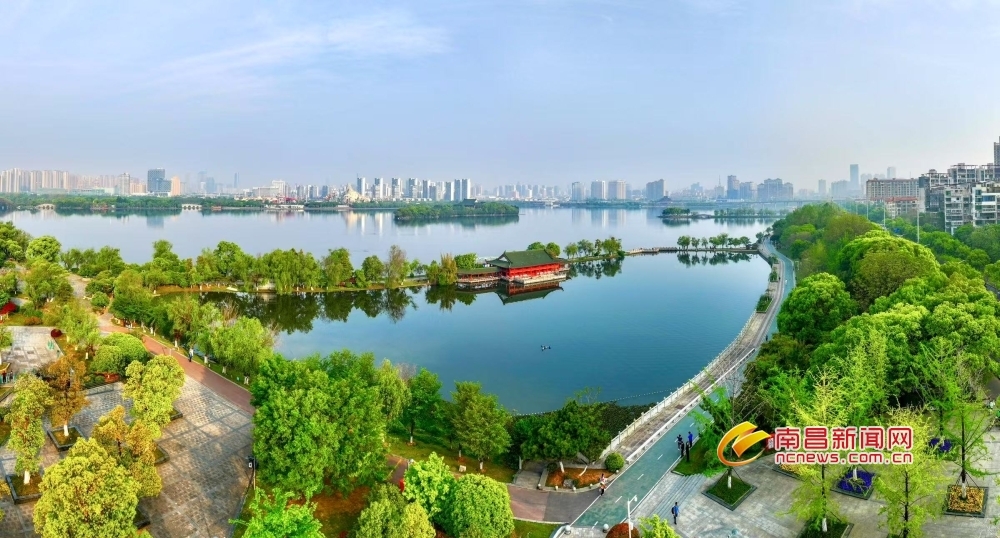 南昌：象湖春韵（图）