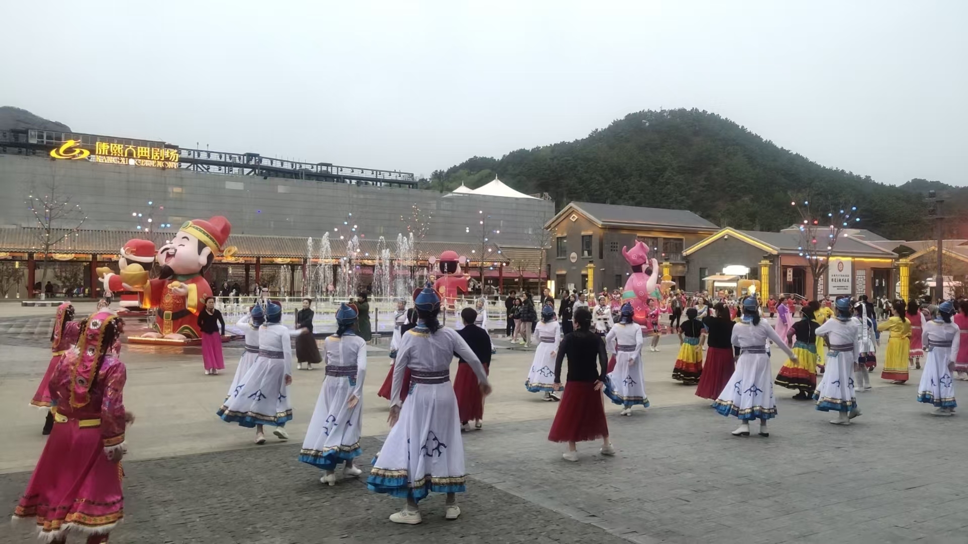 承德市双滦区《鼎盛王朝·康熙大典》第十四季盛大开幕，燃爆春日旅游热潮！