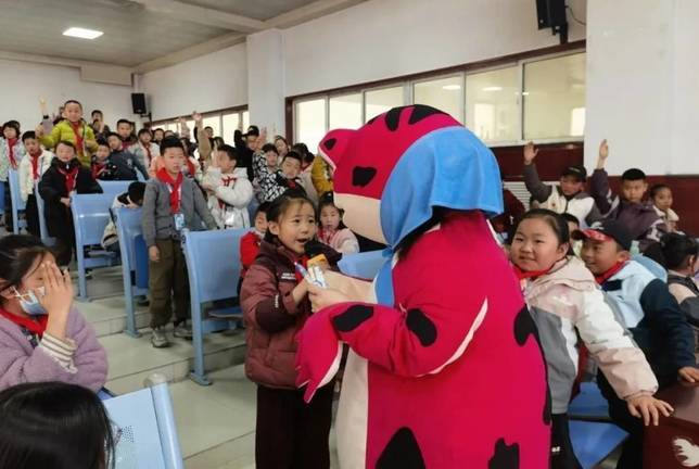 华亭健康科普进校园　守护成长零距离