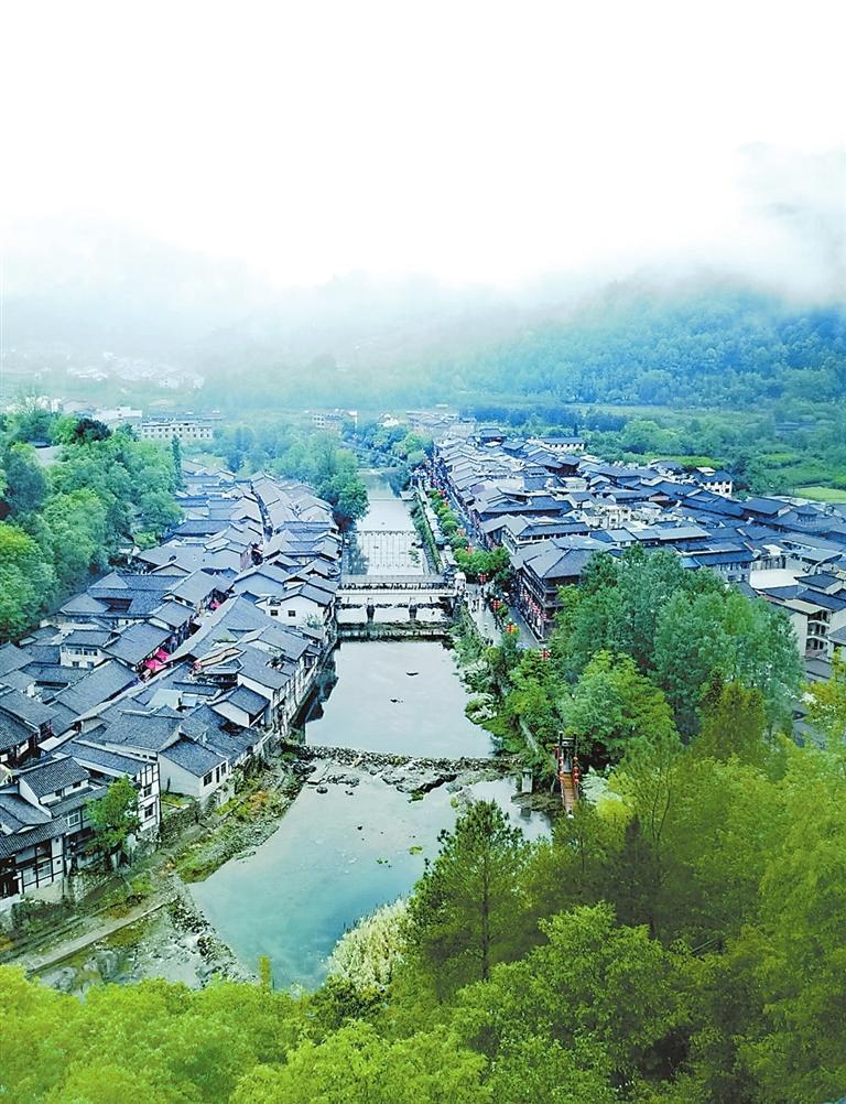 青木川古镇中的民居建筑 (本版图片均为资料图)