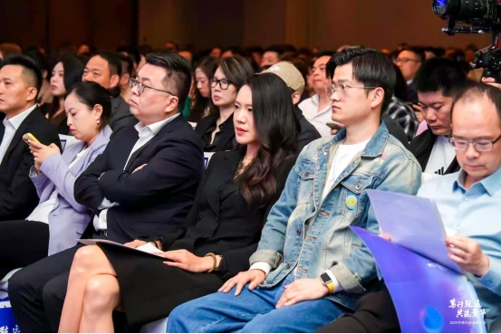 https://img2.danews.cc/upload/ajax/20250415/cff9e05fef071bf56990205b0e13fecd.png